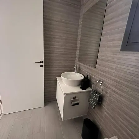 Apartament Cozy 3 Bedroom 300m From The Sea Larnaca